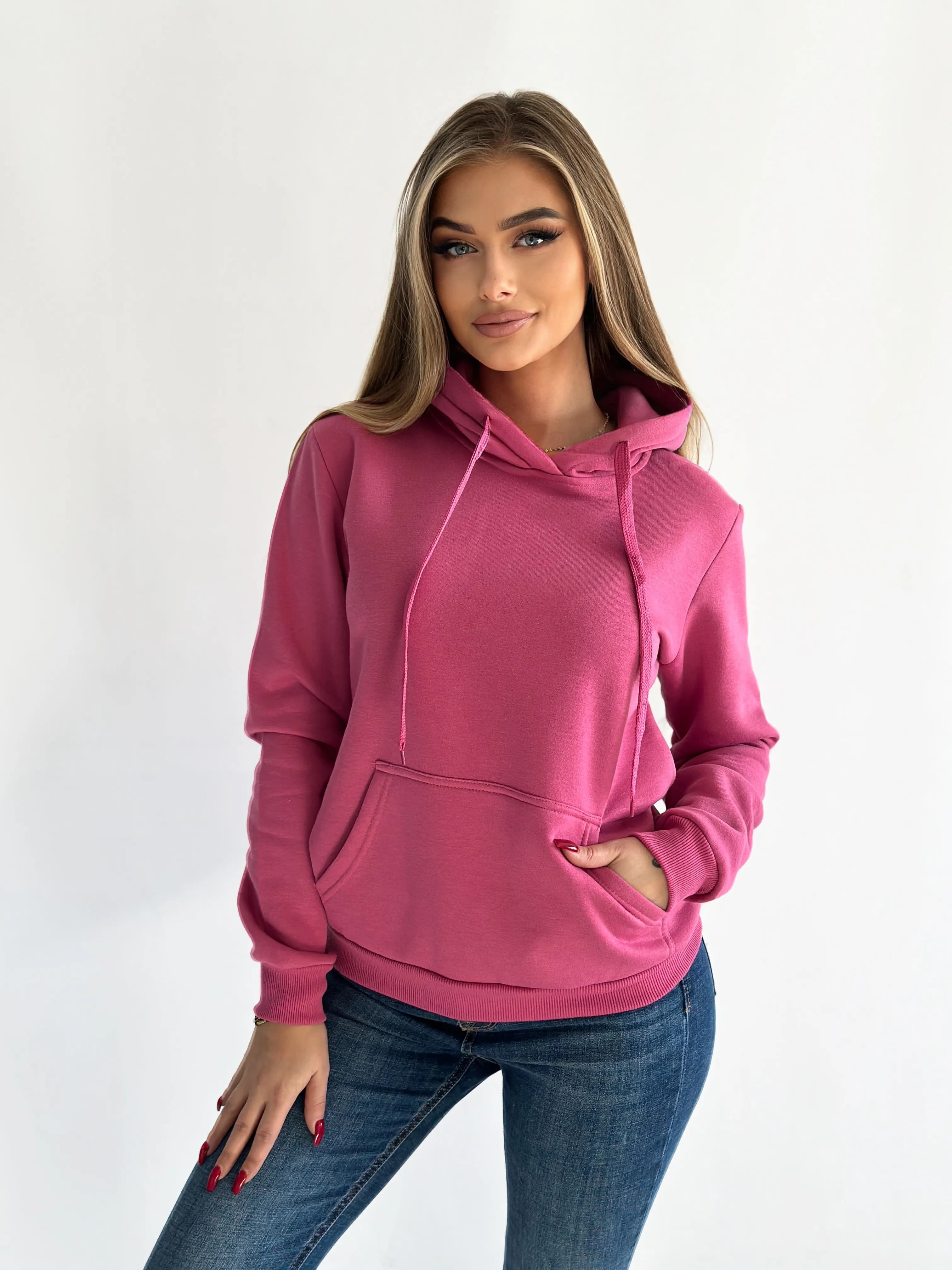 BLUZA DAMSKA BASIC FUKSJA Z KAPTUREM - KLASYKA