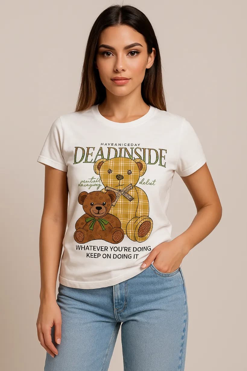 KOSZULKA DAMSKA - T-SHIRT BIAŁY Z MISIAMI i NAPISEM - CYRKONIE, CEKINY