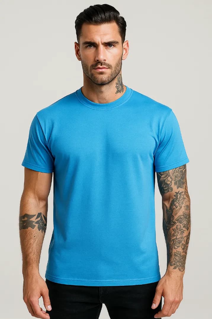 KOSZULKA MĘSKA BAWEŁNIANA - KOLOR JASNY NIEBIESKI T-SHIRT W LUŹNY KRÓJ